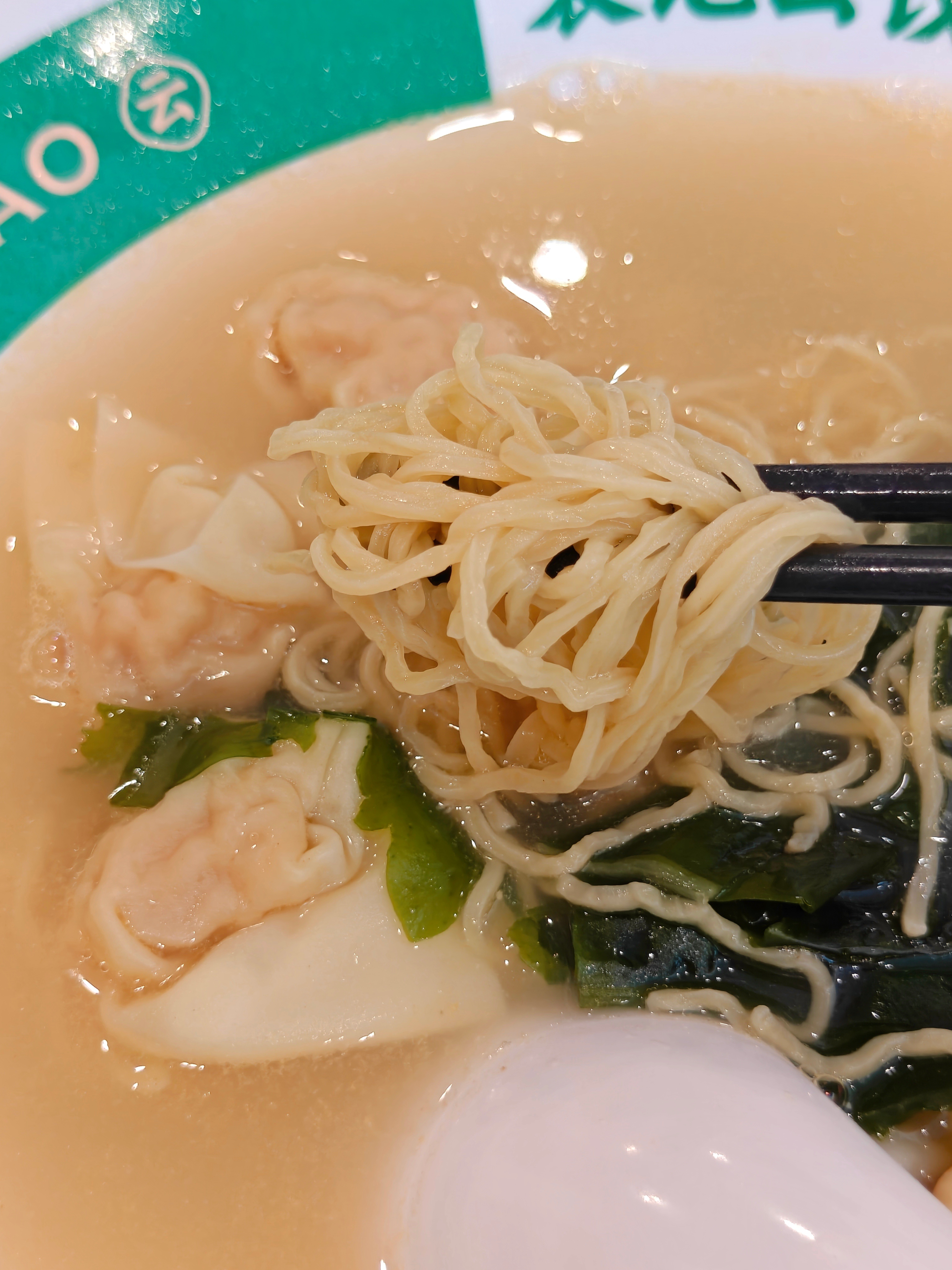 不喝咖啡了今天，累了就睡会儿 