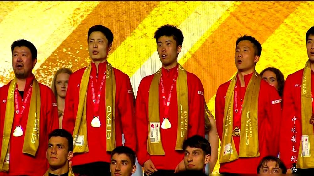 小组赛还被人翻盘？这冠军拿得真悬。

中国男羽3-1击败法国，卫冕汤姆斯杯。过程