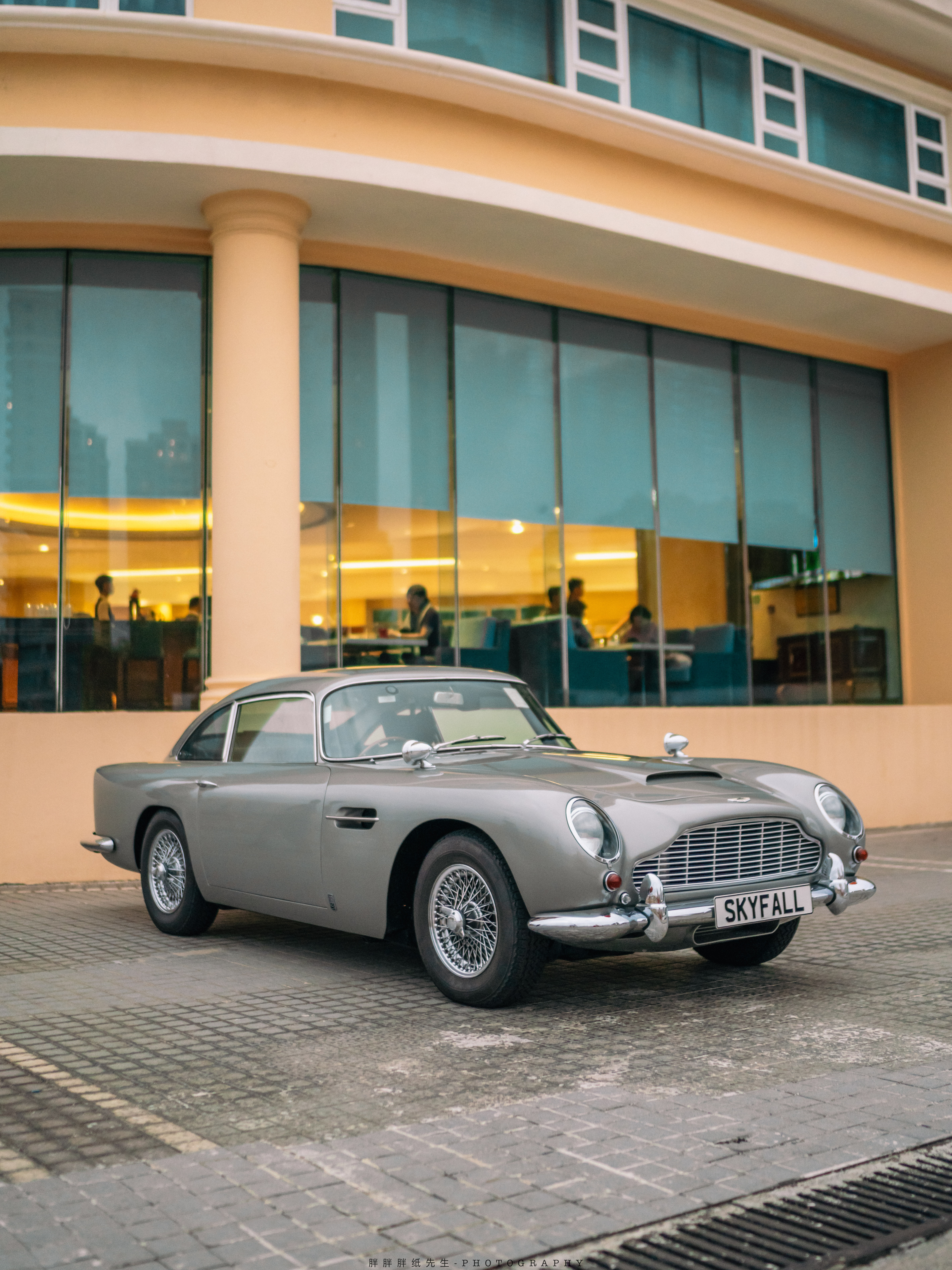 Skyfall / Aston Martin DB5无论是荧幕还是现实，马丁总是