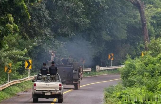 泰柬之战重大进展，柬埔为何孤立无援？做了三件事让亲者痛仇者快
12月7日，泰柬边