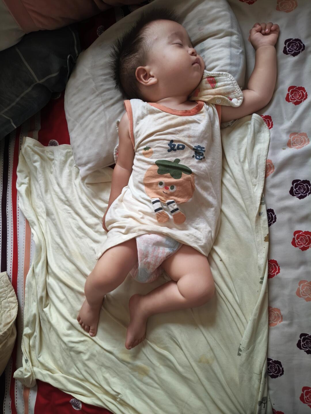 嫦娥奔月式睡姿