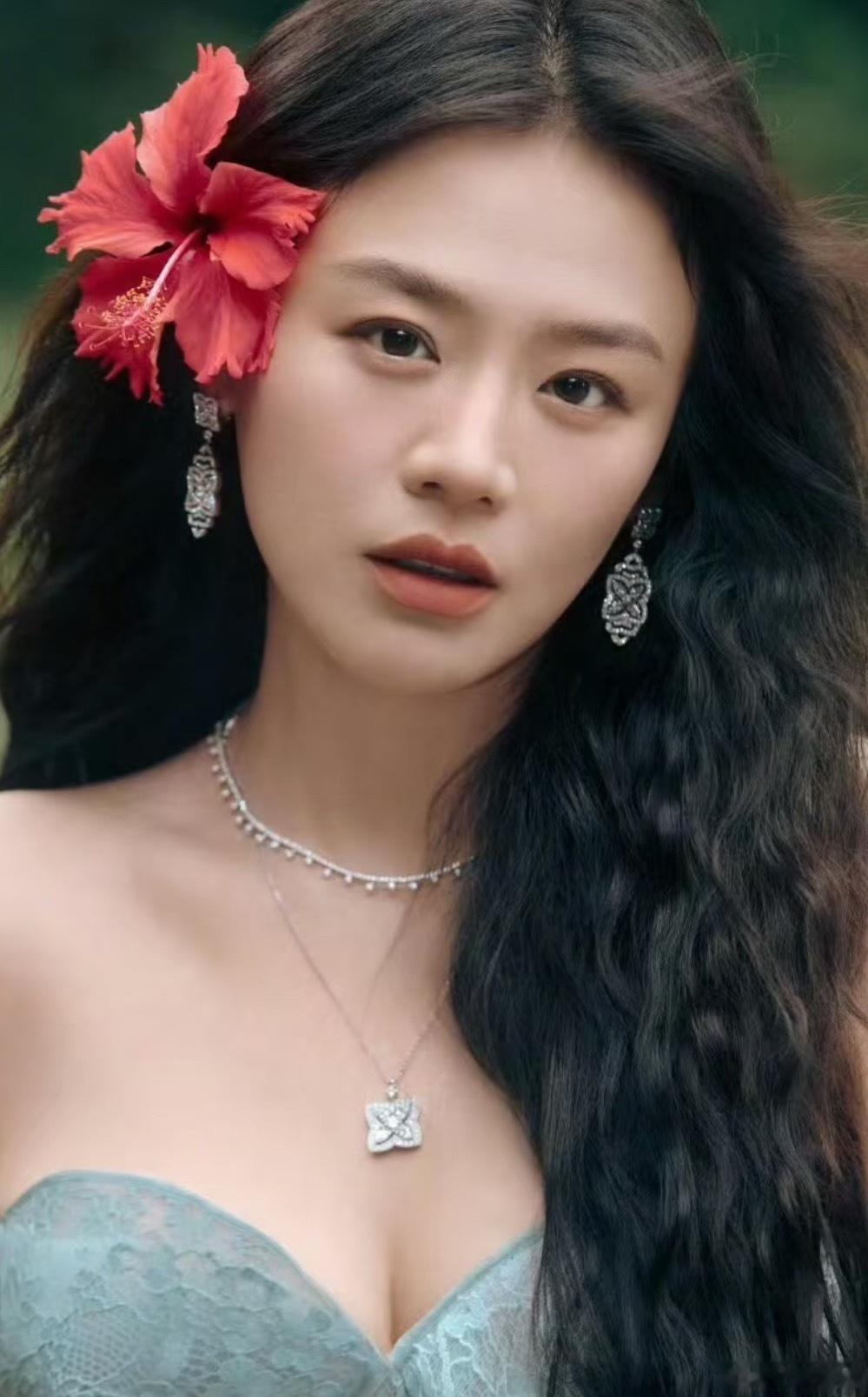 不知道马姓明星真的很抽象哈哈太可爱了马思纯！马年，马思纯很抽象马思纯