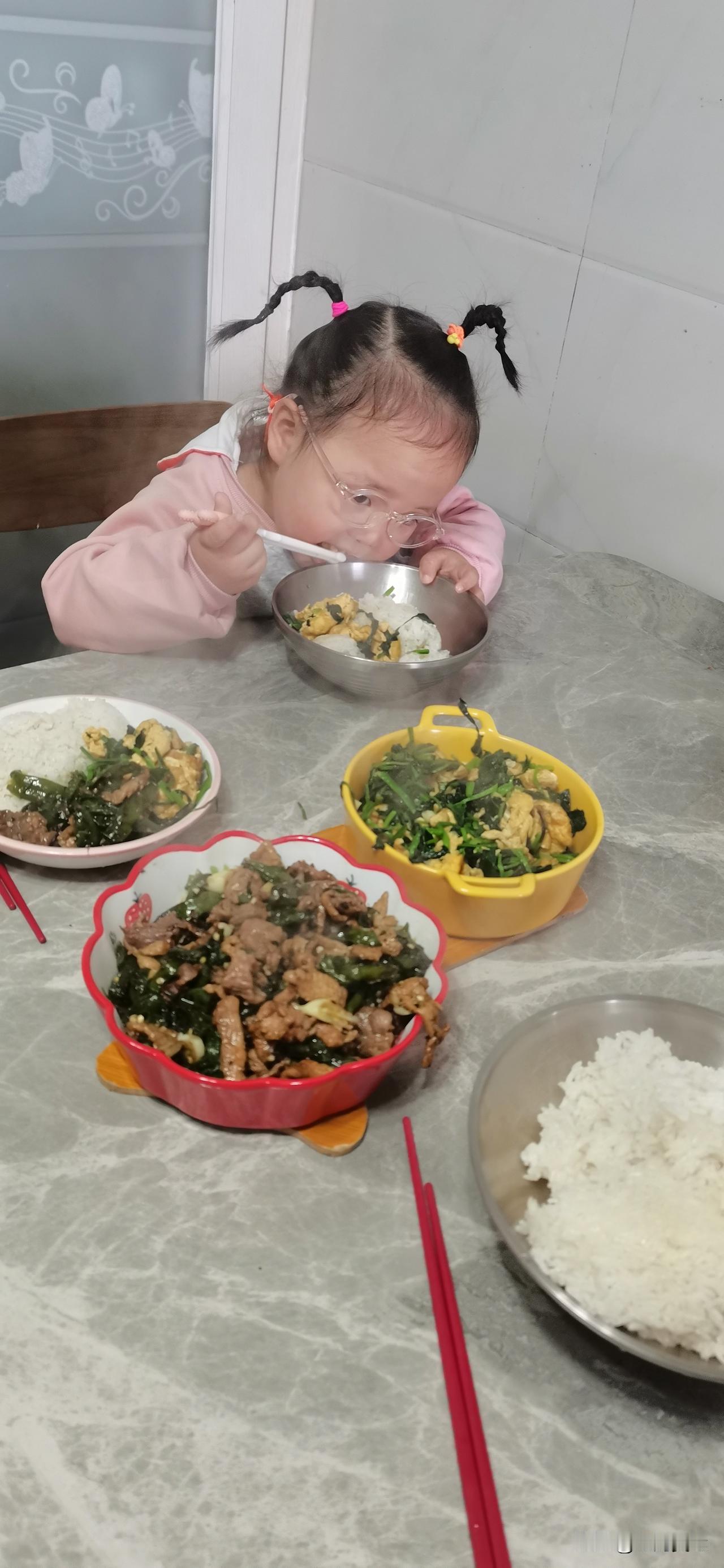 复减第四次，减肥打卡第13天
这一次想瘦点太难了，感觉减不下去了，主要是管不住嘴