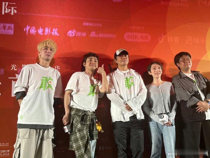 陈思诚以沈腾鼓励市场用新人 陈思诚愿意大胆启用新人，用心打磨好故事，真诚的作品最