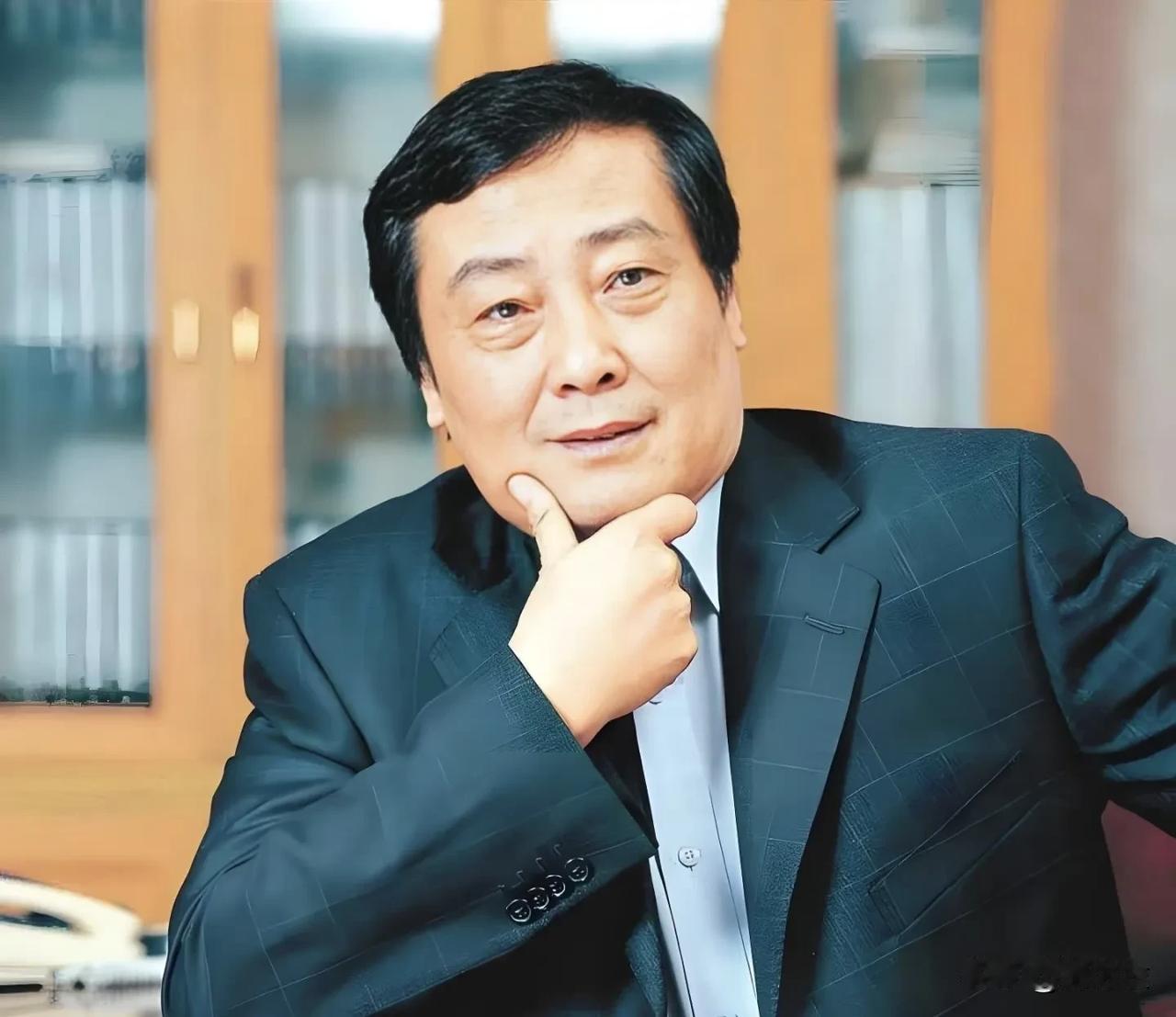 明知信托基金还差三亿为什么老宗自己不补上，他吩咐的那个属下也没办，小宗也没办？
