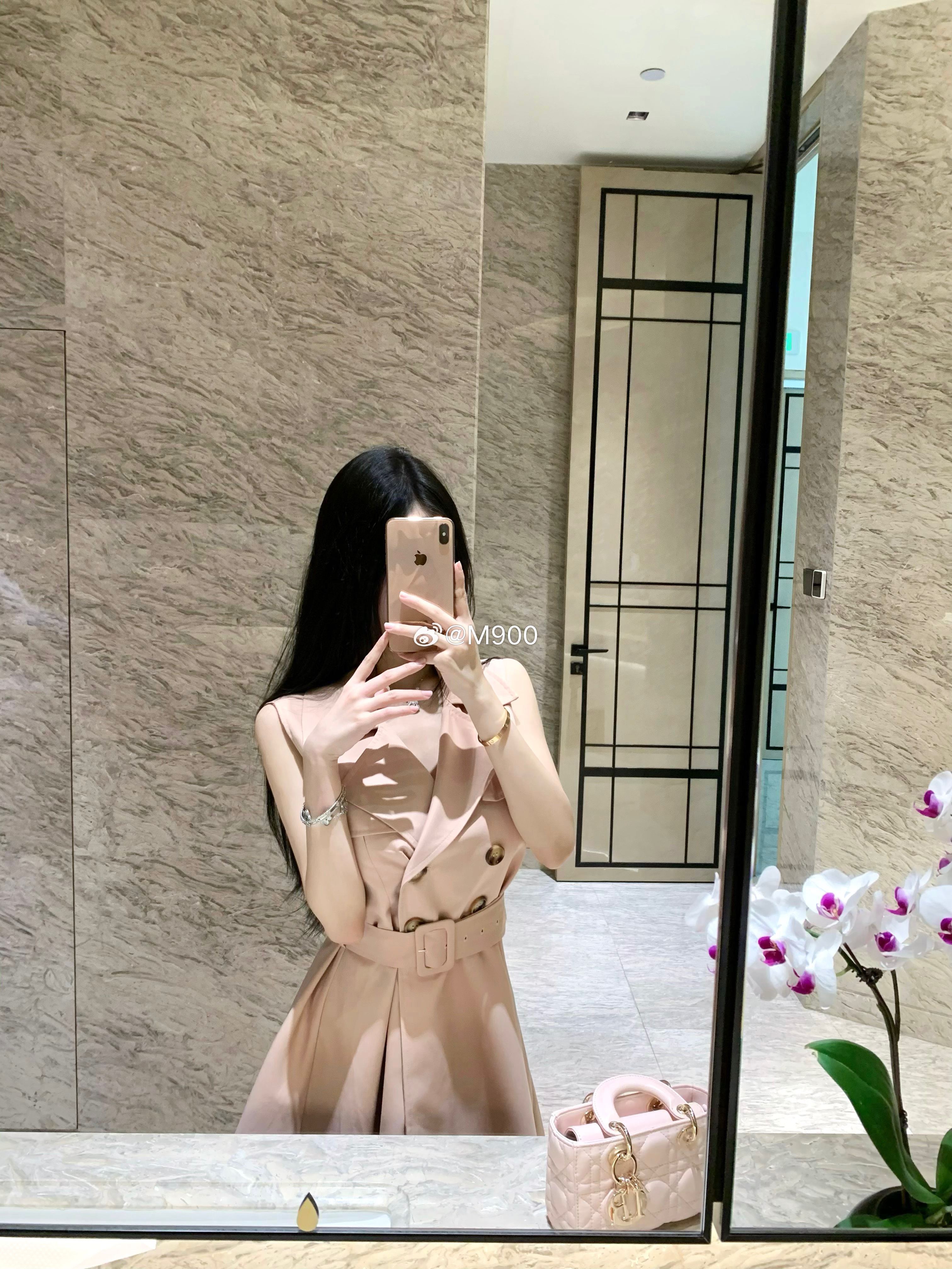 今天是拍照的好天气 ​​​