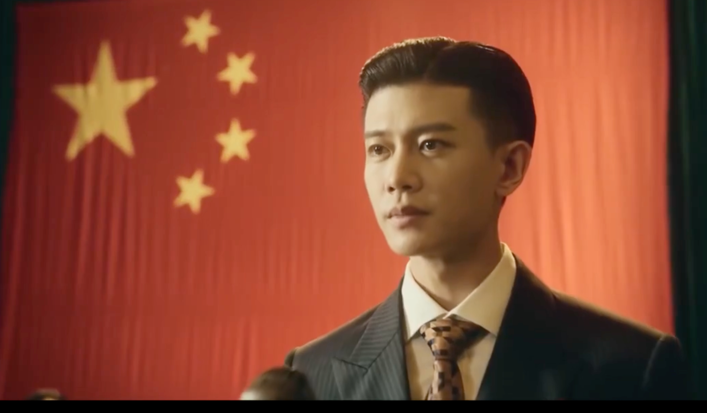 任嘉伦风与潮风与潮加更礼风与潮加更嘉年华任嘉伦风与潮 可歌可泣民族魂，高歌一曲中