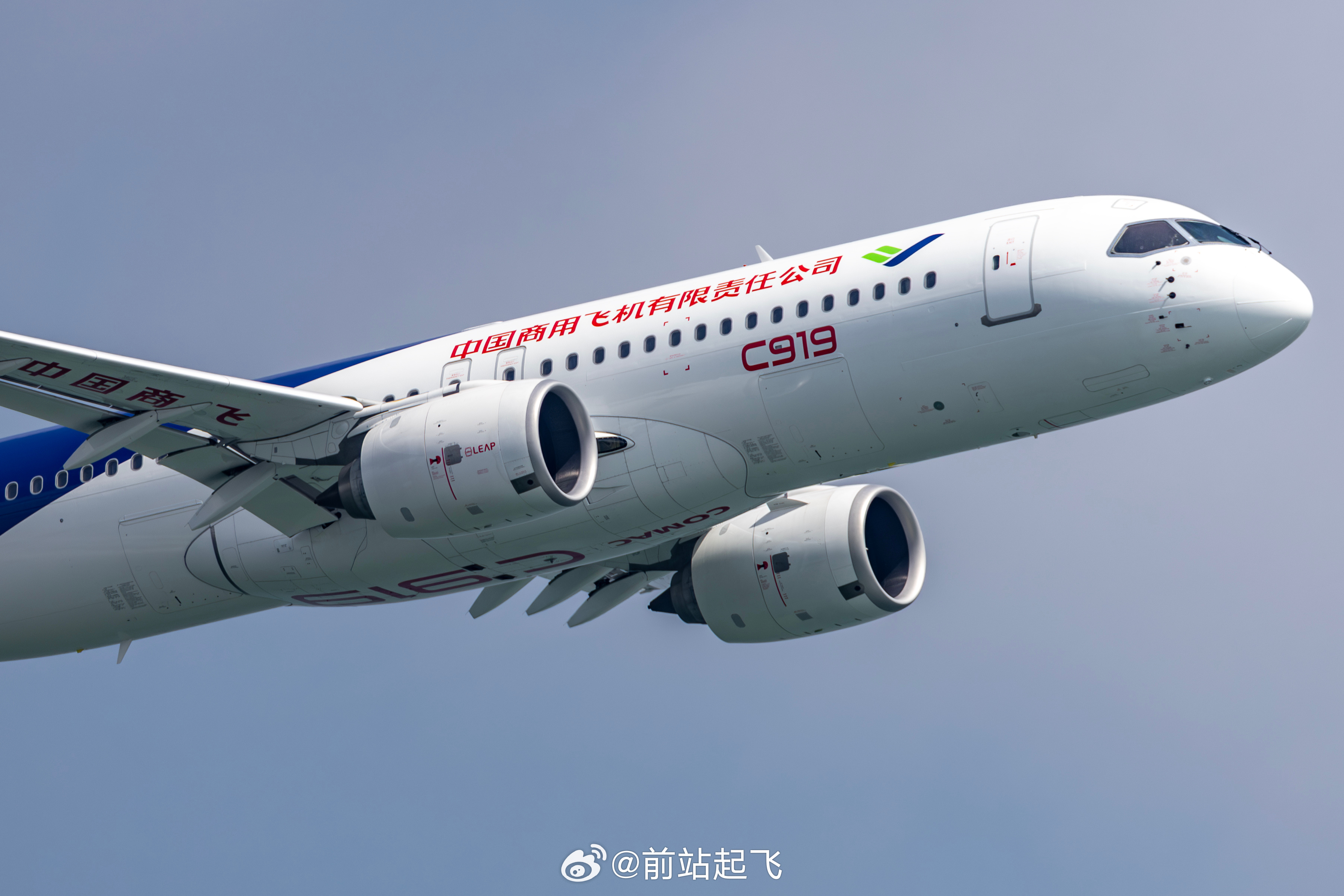 新加坡航展抢先看！C919和外籍飞行表演队18图，高清无水印组图请在V+群内保存