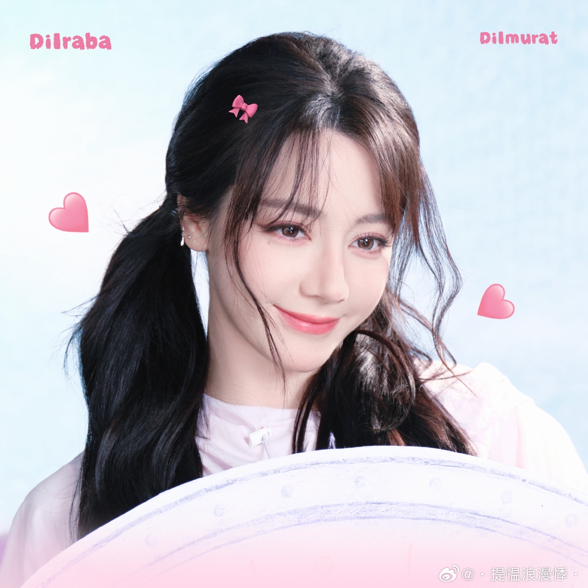 迪丽热巴卫蓝dlrb路虎卫士全驭代言人迪丽热巴 你微微一笑 蝴蝶也为你倾倒