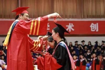我们的大学及以上学历学习时间是否能缩短些
目前国内大学一般本科四年、硕士研究生三