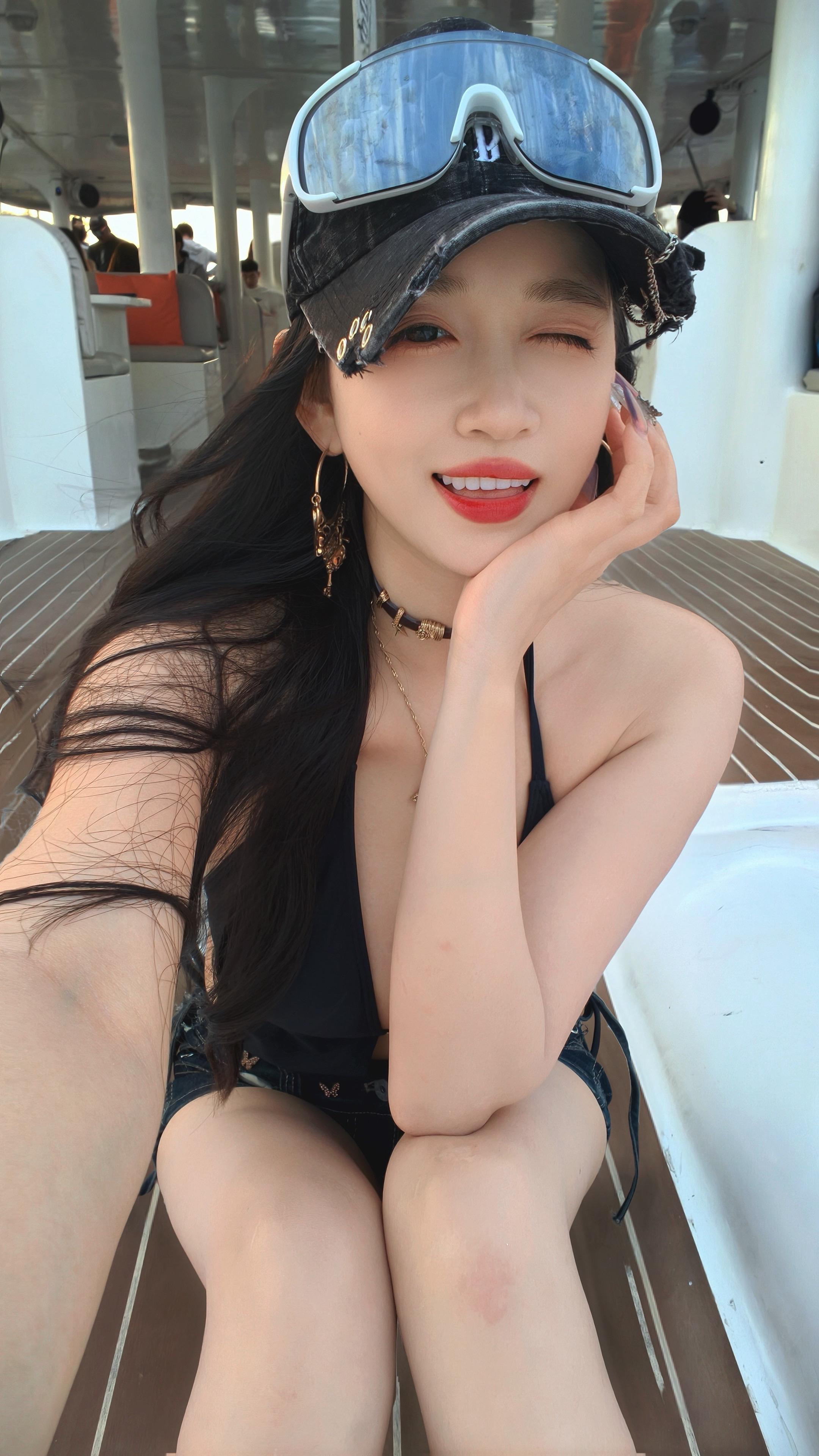 我有精神病 我接受不了爱情平等 爱我就给我当狗