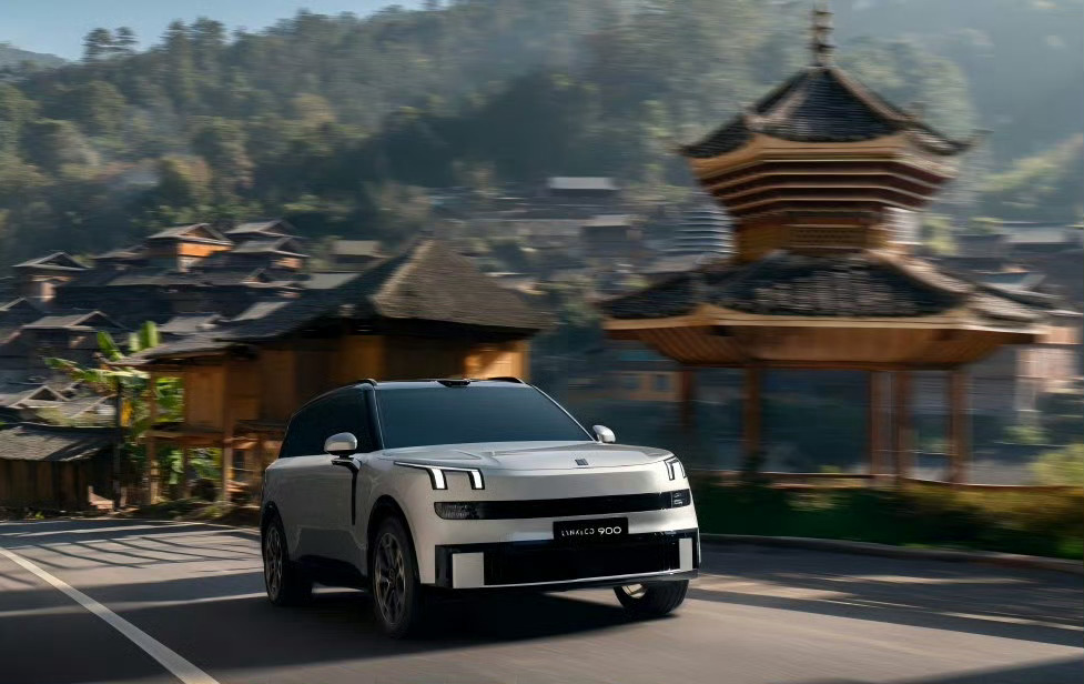 领克900这次的跨界合作有点东西黄龄的转音腔调越听越上头！没想到这次领克900全