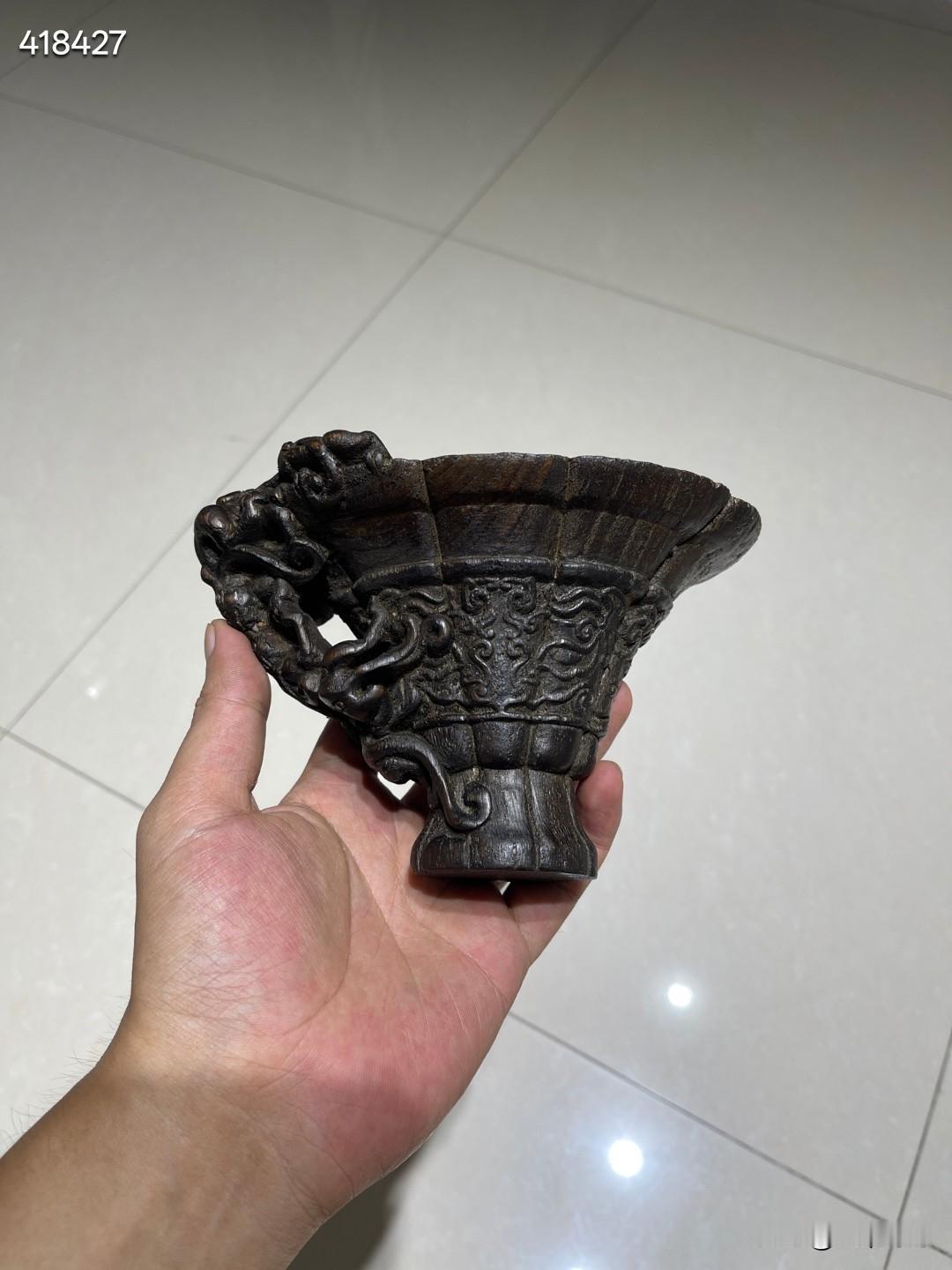 清 奇楠沉香木雕螭龙杯

规格：高10cm，长16cm，宽10.3cm，重95.