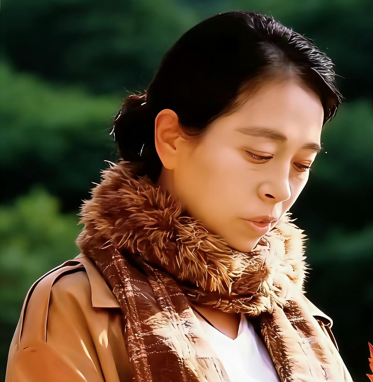 真的被柴桑大姐彻底圈粉！
七十多岁的老人，面对一轮又一轮的围追堵截、恶意骚扰，始