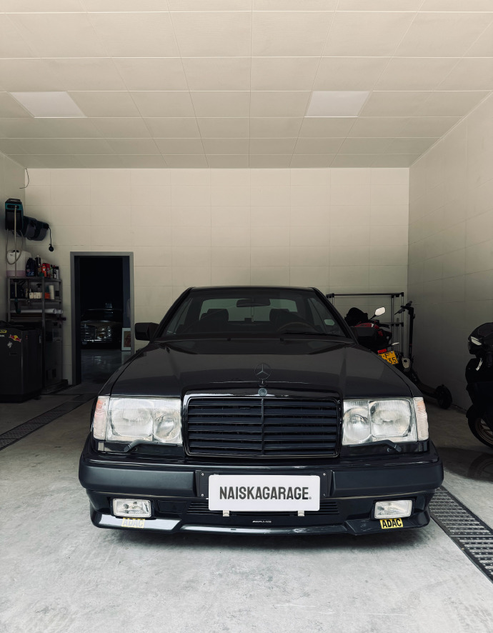 Mercedes Benz 