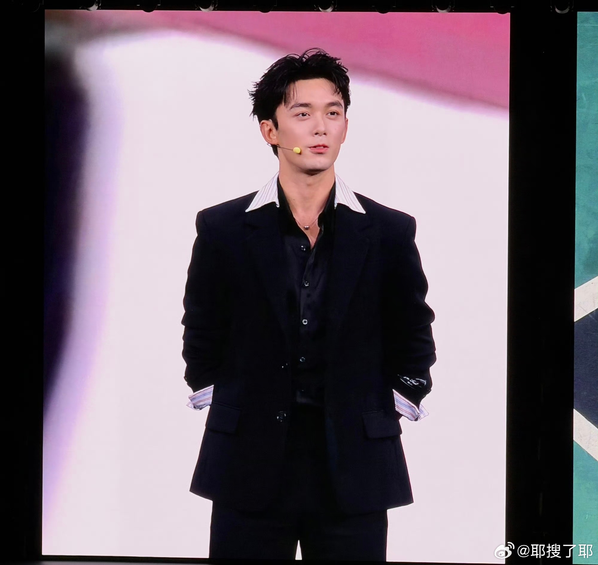 吴磊顶级西装杀吴磊好帅两个字我说累了 吴磊好帅我真的说累了！吴磊allblack