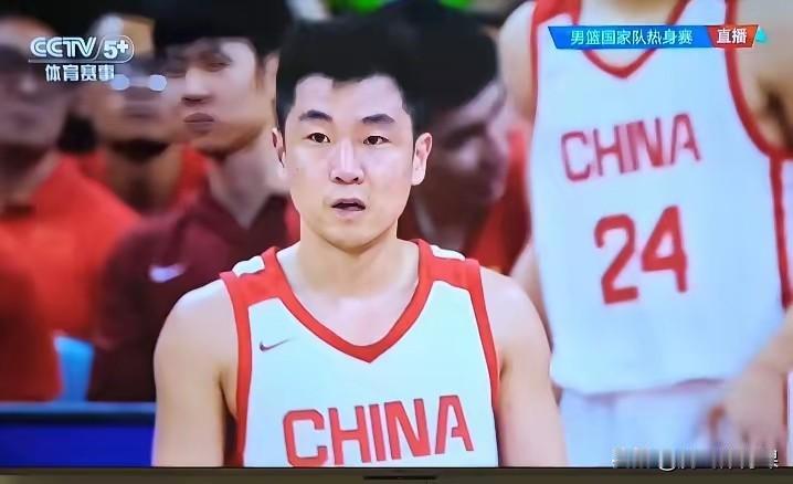庞峥麟和高诗岩最后的PK，曾凡博已提前掉队。

男篮杭州热身赛第二场对阵荷兰队的