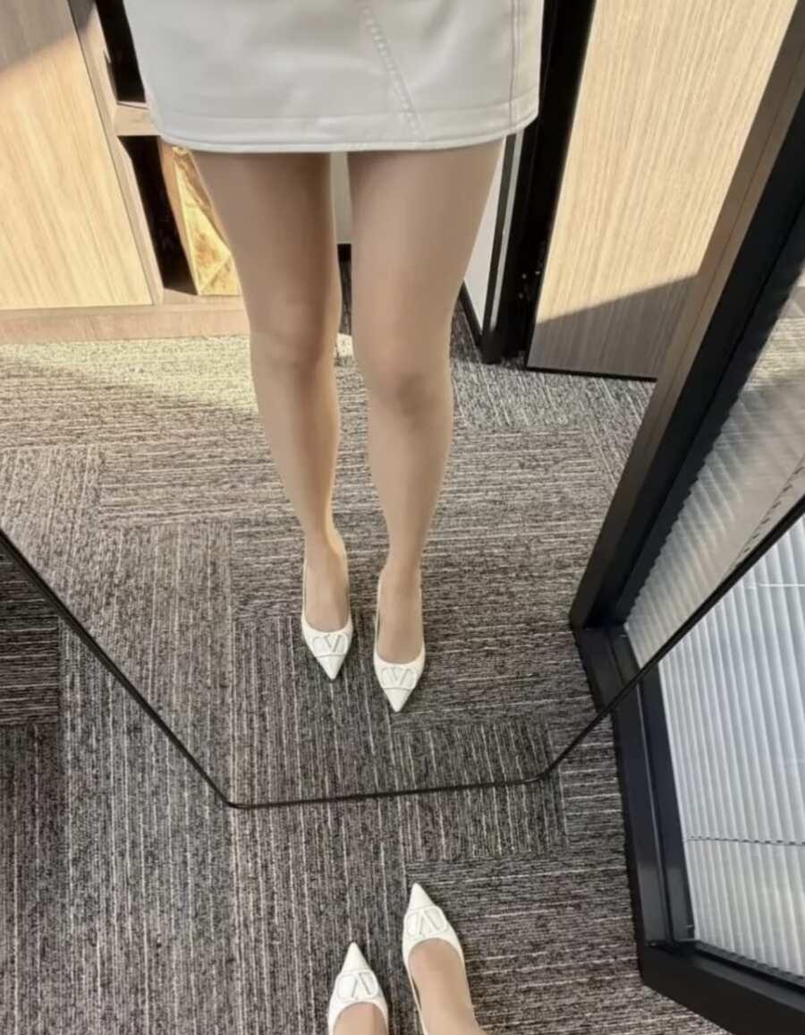 今日穿搭ootd穿搭夏季 上班鞋子这么穿 丝袜控 丝袜穿搭 丝袜长腿 肉色丝袜