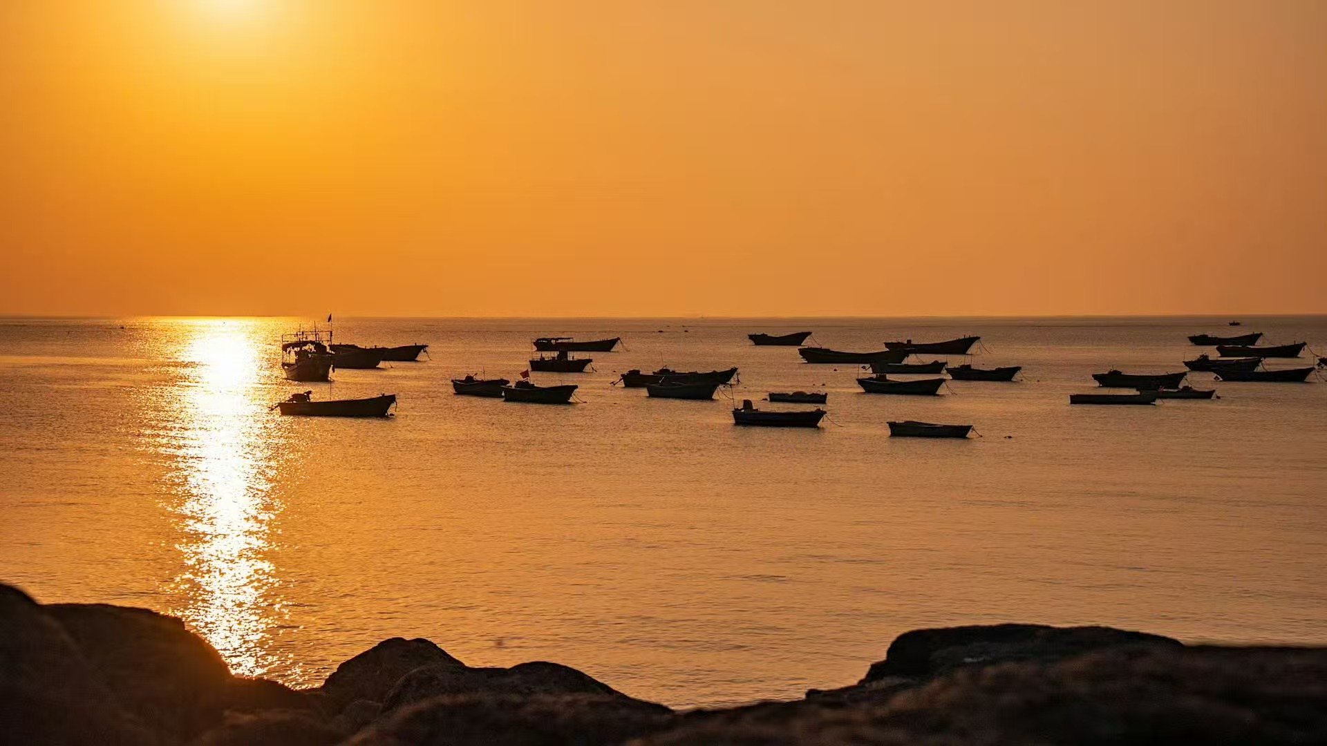 亲爱的客栈认爱官宣亲爱的客栈远离喧嚣，拥抱山海，亲爱的客栈 2026 治愈感拉满