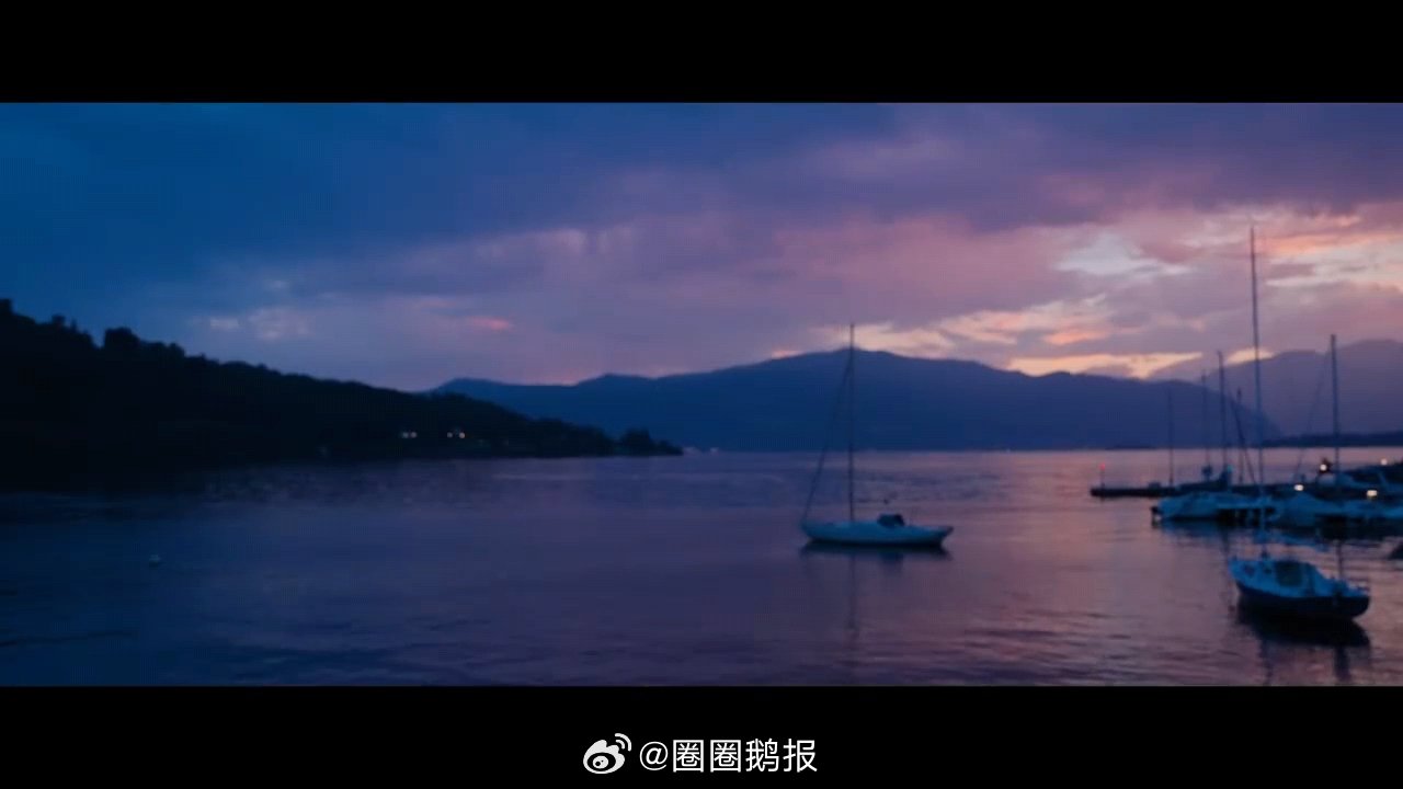 杨紫白玉兰出图是在国外拍的杨紫白玉兰晚宴出发图是在国外拍的有人说是在意大利拍的也