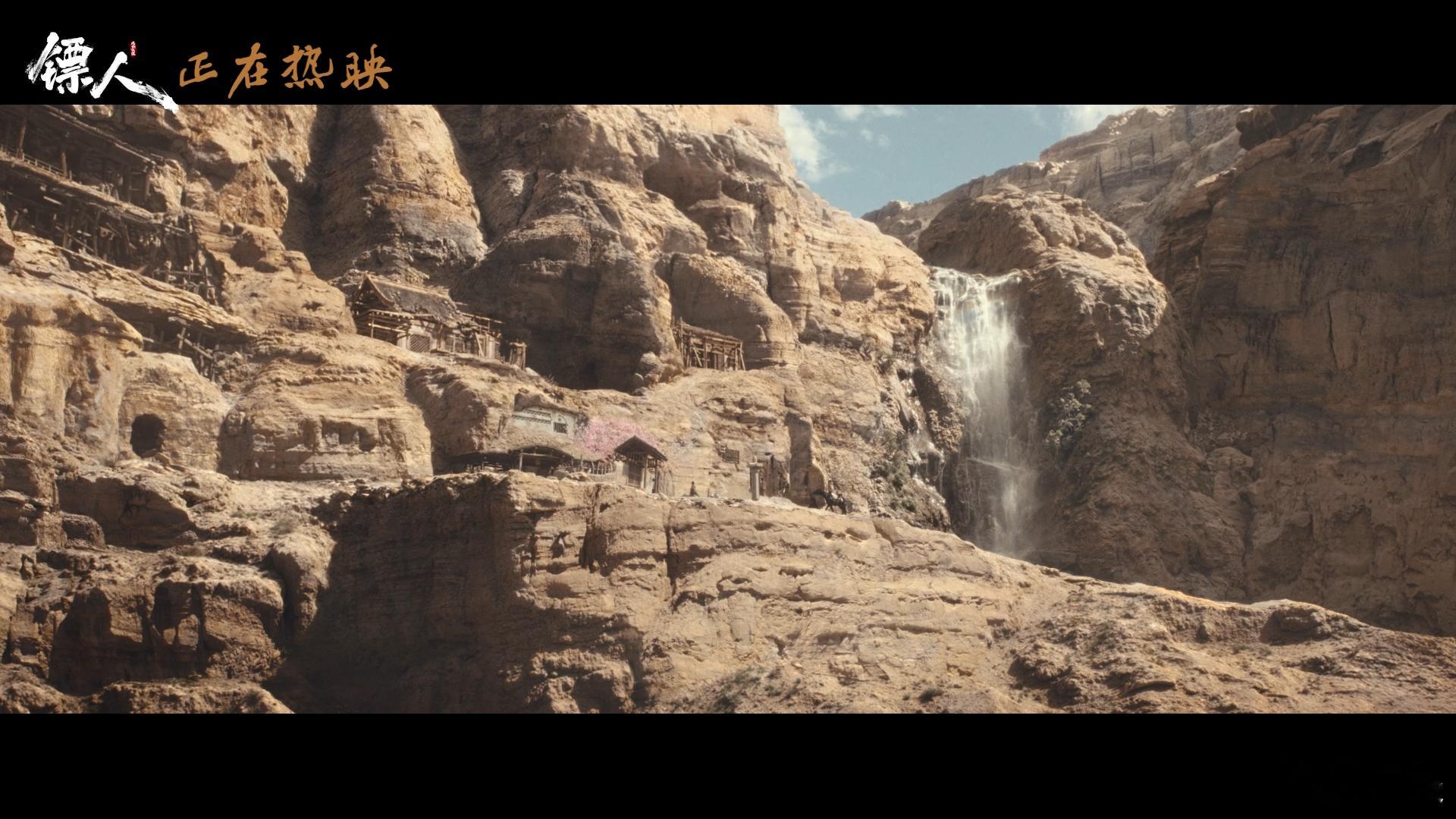 一分钟感受镖人中式美学 《镖人》真的把中式美学玩明白了😱！从场景到色调全是东方