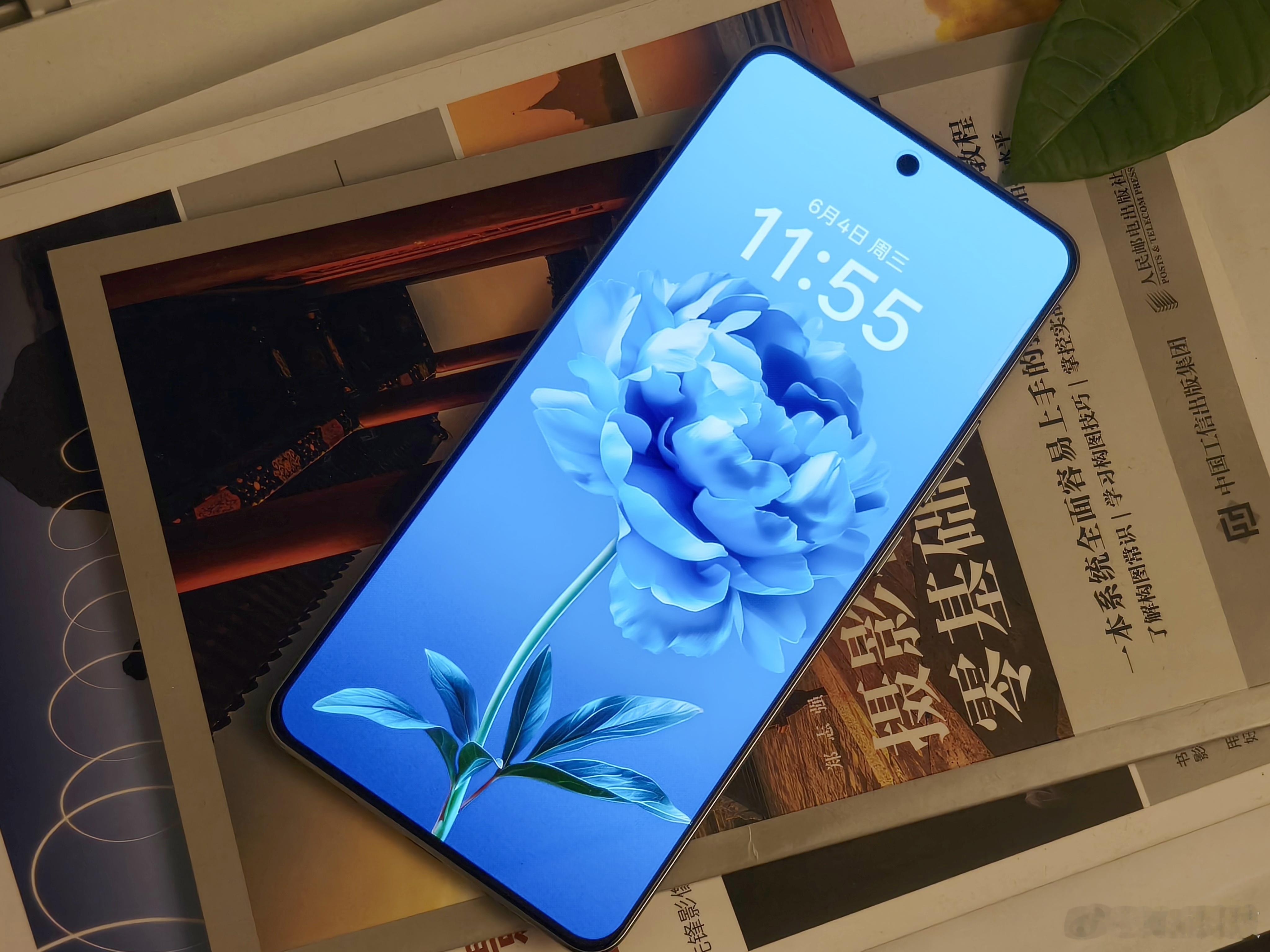 再提一句，真我Neo7 Turbo屏幕显示效果真不错，京东方Q10稳，这手机各方
