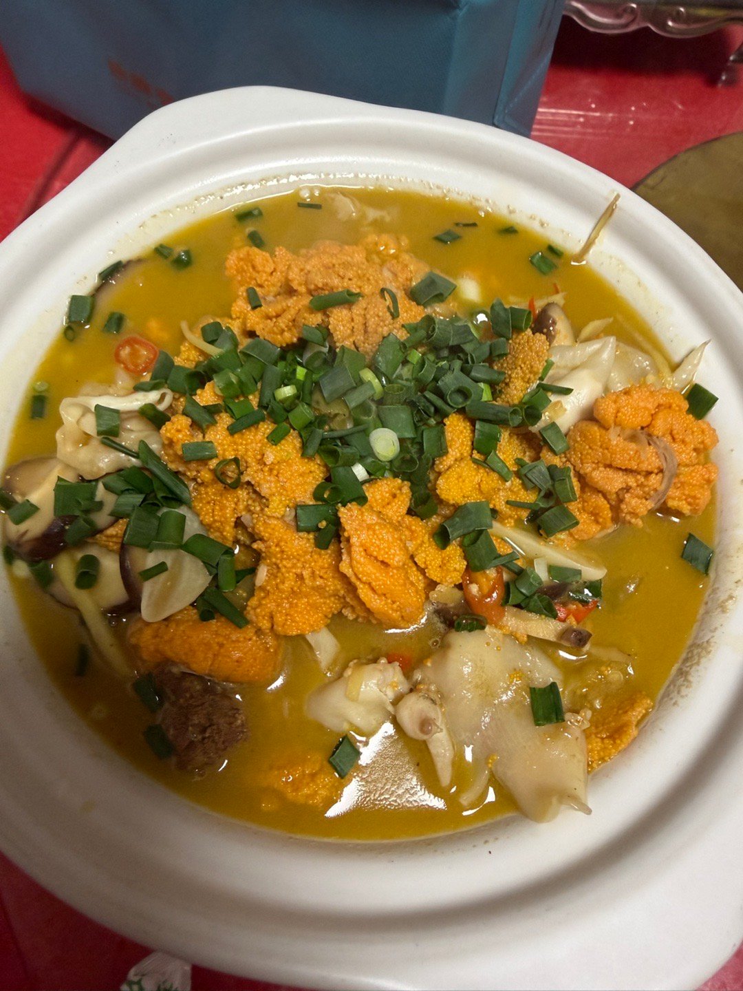 将近160公里来到九江武宁，就是为了这口炖菜和大鱿鱼！ 