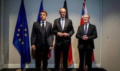 英法德同时发表声明，要在中东用集体防御的名义介入美伊冲突。
 
首先他们先来了一