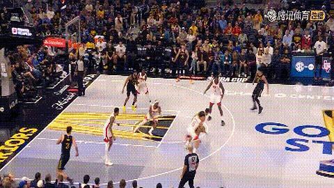 火箭谢波德这追身三分，直接把我看懵了！  
 

今天火箭客场挑勇士，第三节刚过