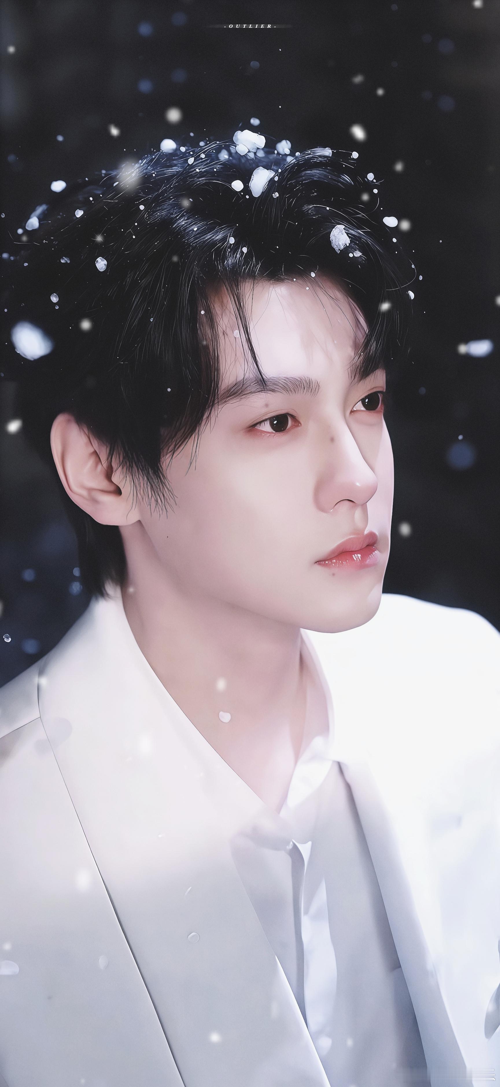 汉堡王品牌代言人田栩宁 💛田栩宁 汉堡王 等苦尽甘来的那一天，山河星月都做贺礼