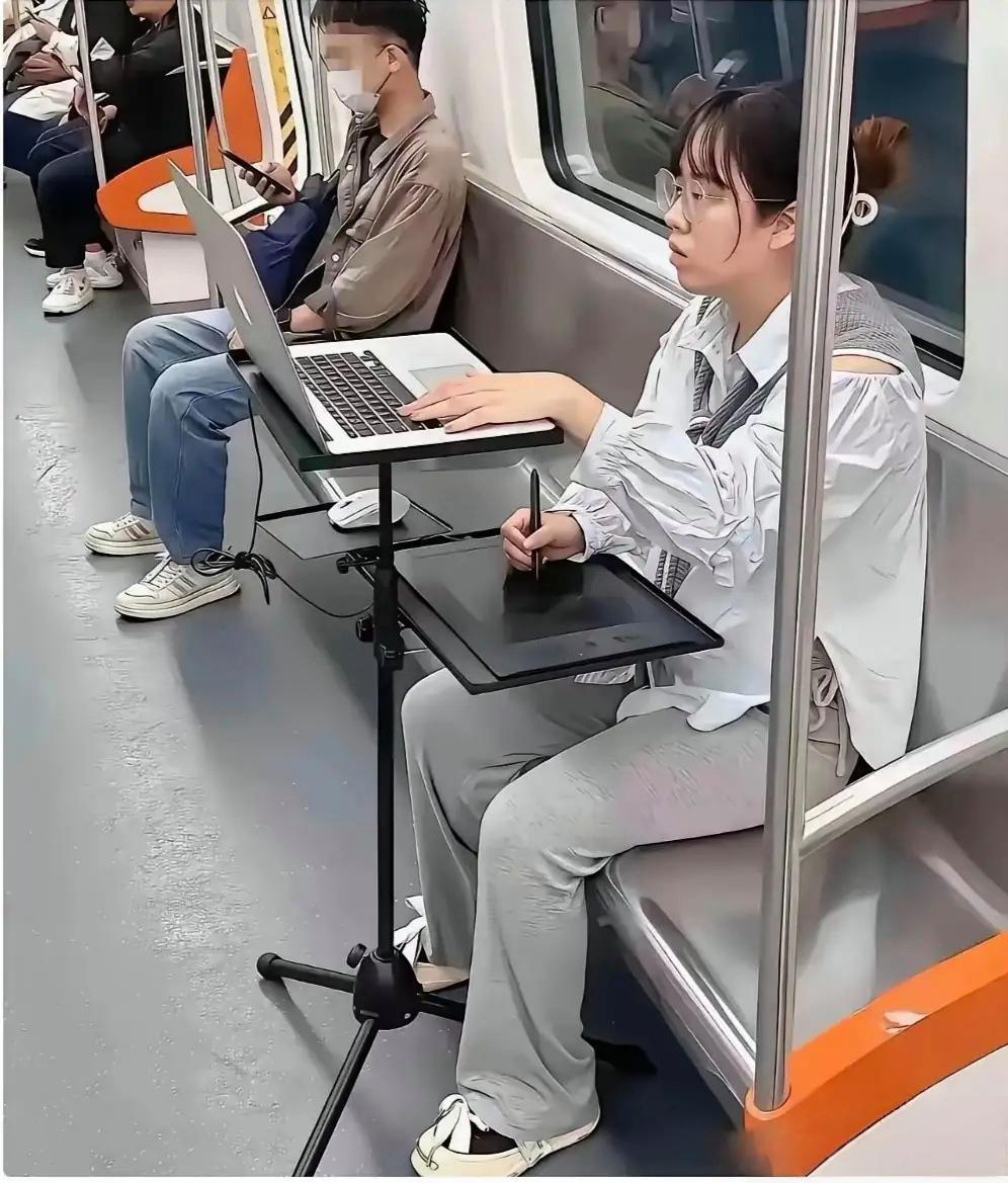 这一个月收入多钱