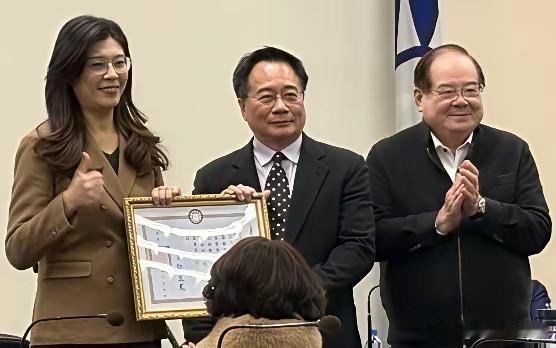 1月7日，全网被蔡正元霸屏，他将带着国民党给他的“最高荣誉一等奖”入冤狱，更令蔡