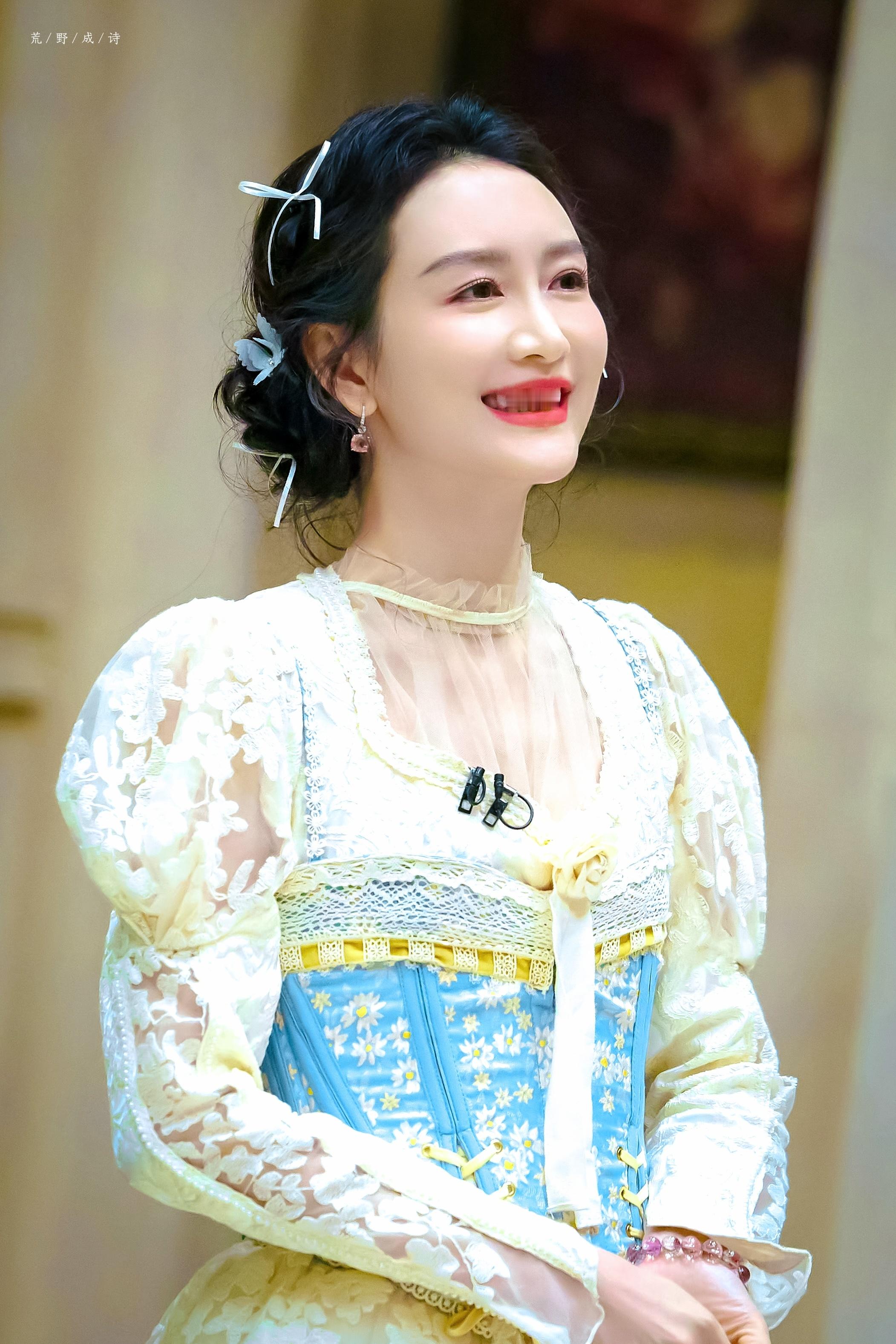 * 王鸥🤍 ​​​