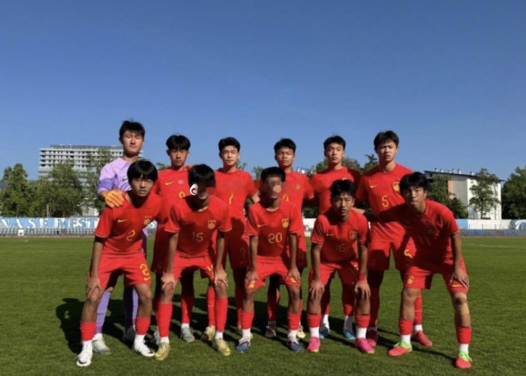 意大利国家之杯首轮：中国U15男足1-2不敌斯洛文尼亚U15男足 唐华健点球破门