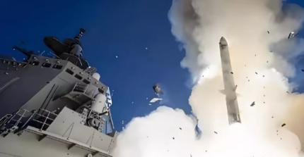 美国盼着中日开战，俄罗斯盼着中日开战，甚至朝鲜、巴基斯坦等国家也不例外，说白了，