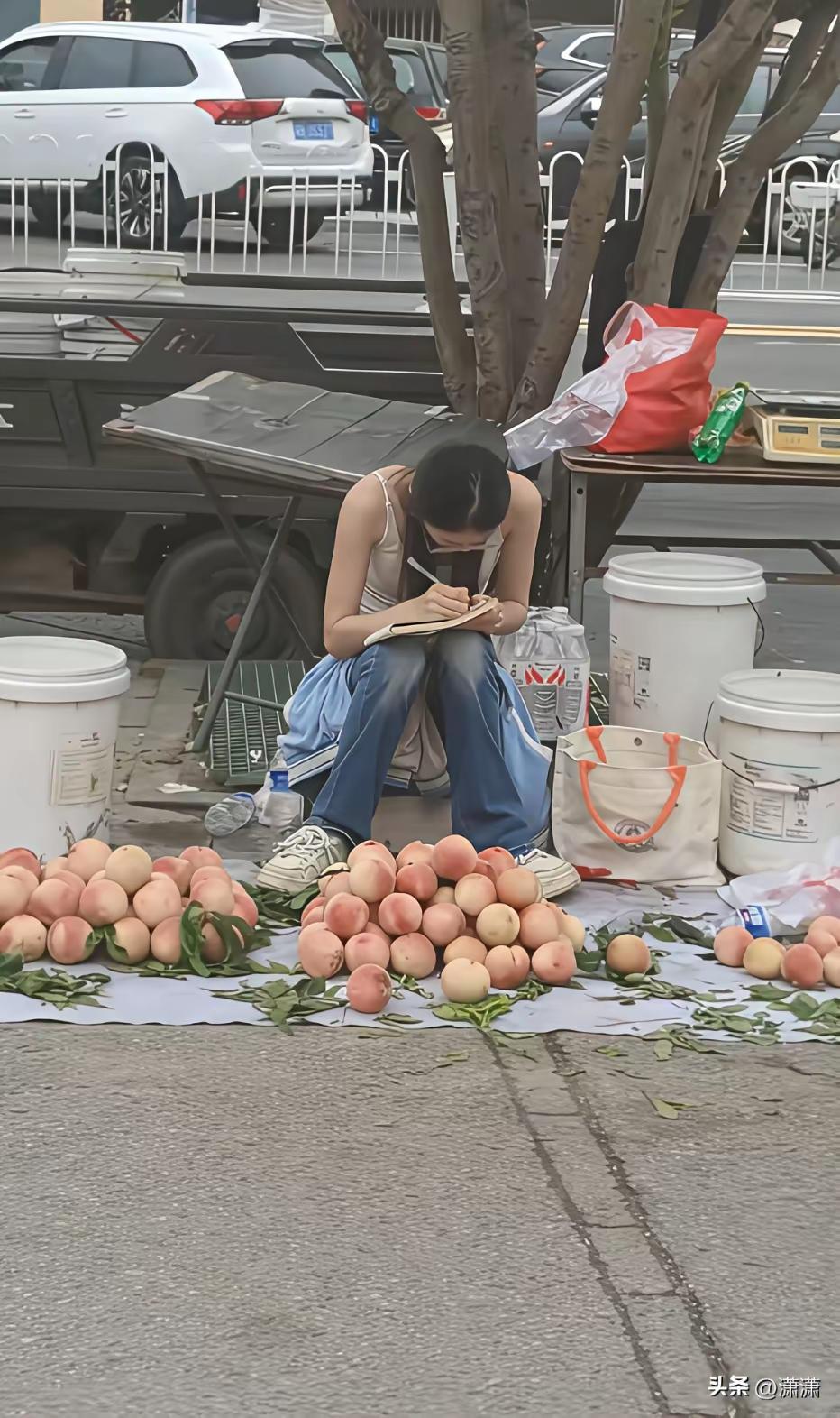 她只是生在了一个比较艰苦的环境，她以后的成就可能远超普通人