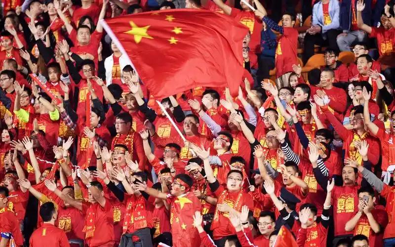 2021年12月，李铁因世预赛12强赛战绩不佳辞去国足主帅一职，2022年11月