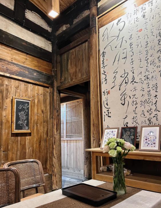热浪正在“烤”干南亚的钱包？
亲爱的朋友们大家好，我是海林小百科，今天我们来看看