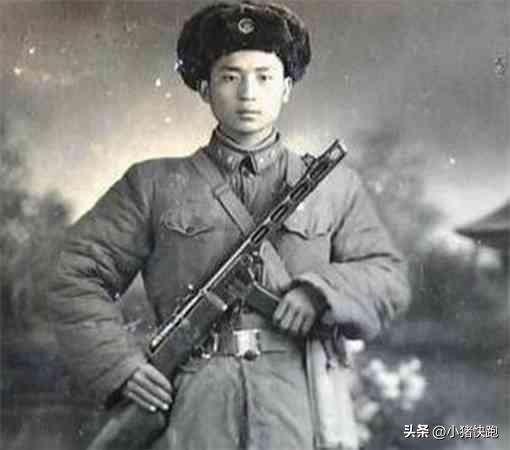 程九龄，1930年生于山东惠民，志愿军20军60师178团战士，抗美援朝知名孤胆