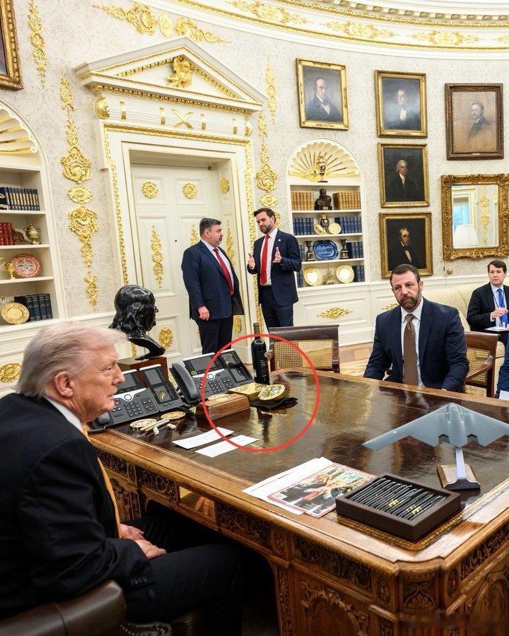 综合多家媒体11月6日至11日的报道，特朗普在白宫会见由劳力士（Rolex）首席