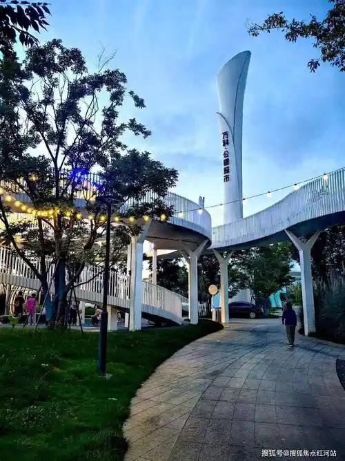 网民向云南省委书记留言投诉昆明官渡区某公园城市衣食住行差

✍📨📥3月10日