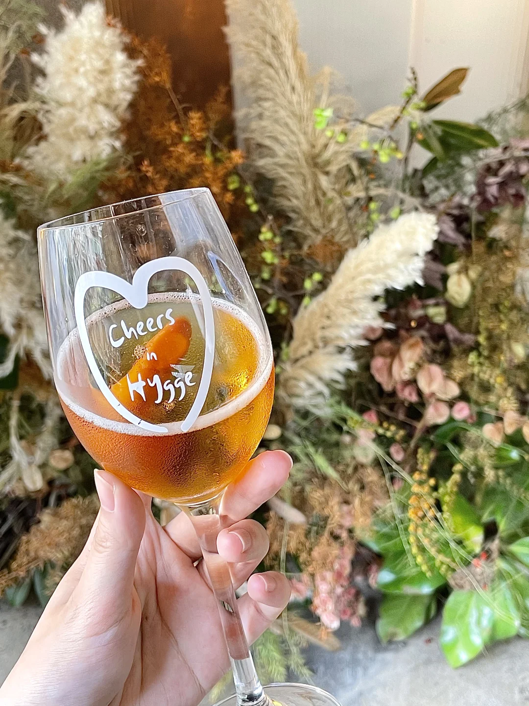 武汉的漂亮饭！🍂🥂在秋日花房里chill…