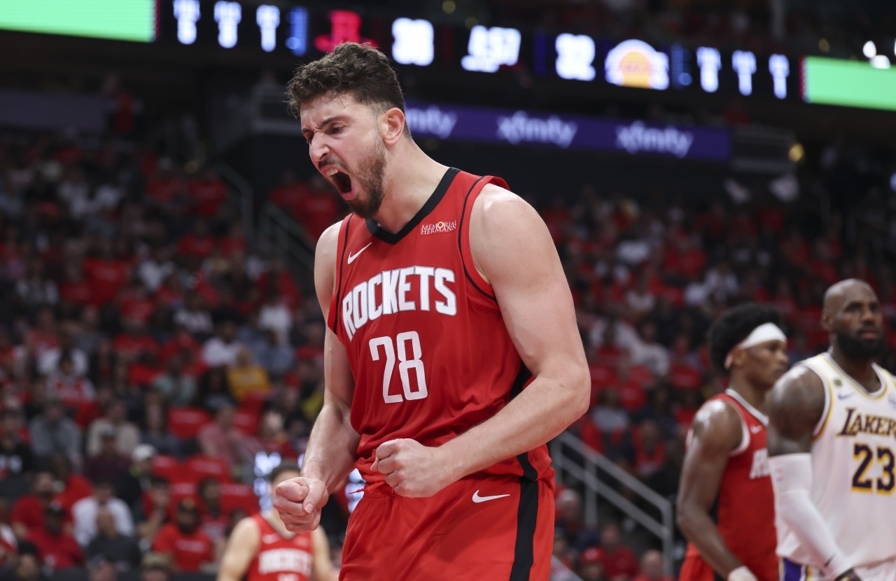 申京范弗里特火箭队NBA乌度卡🔥范弗里特回归重塑火箭进攻！申京或迎生涯最佳赛季