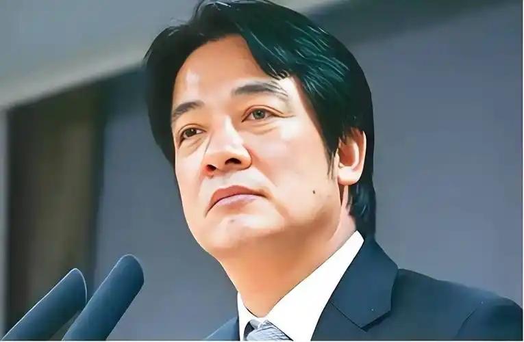 "十二大罪状"摆上桌，赖清德的回应是“沉默”
5月13日第二次审查会，他不仅人没