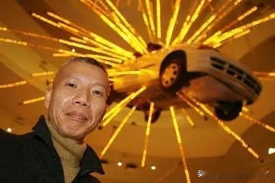 “污染艺术家”蔡国强，真的没人管了？
前些日子，喜马拉雅山烟花秀，给高原带来了几