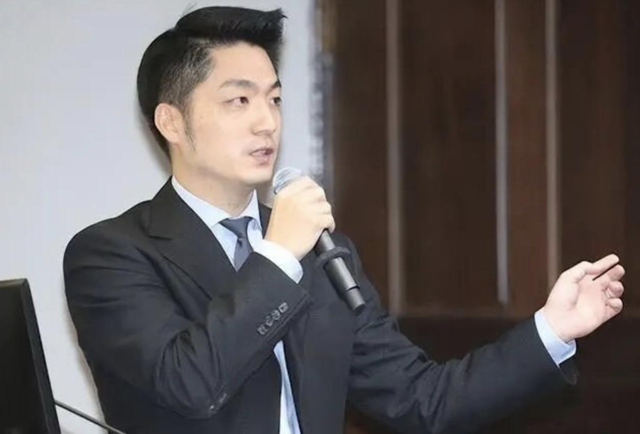 岛内致癌油食安风暴持续扩大，台北市长蒋万安宣布将于7月25日号召民众登上凯道游行
