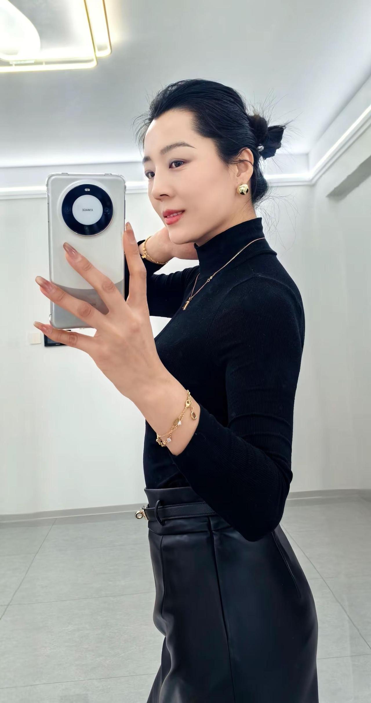 跨年美照我先预制上 告别2025迎接2026 这一年真的谢谢自己