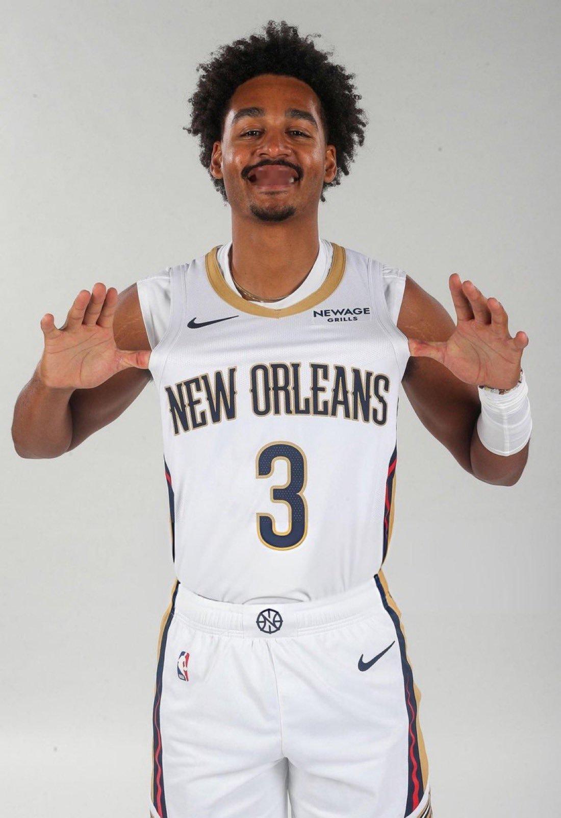 媒体报道普洱不在鹈鹕的长期计划之内 如果鹈鹕开启交易 他很有可能会在本赛季就被送