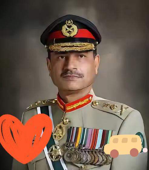 咱得接着往下聊。巴铁和阿塔这事，表面上看是两国打架，实际上背后还站着好几个大佬。