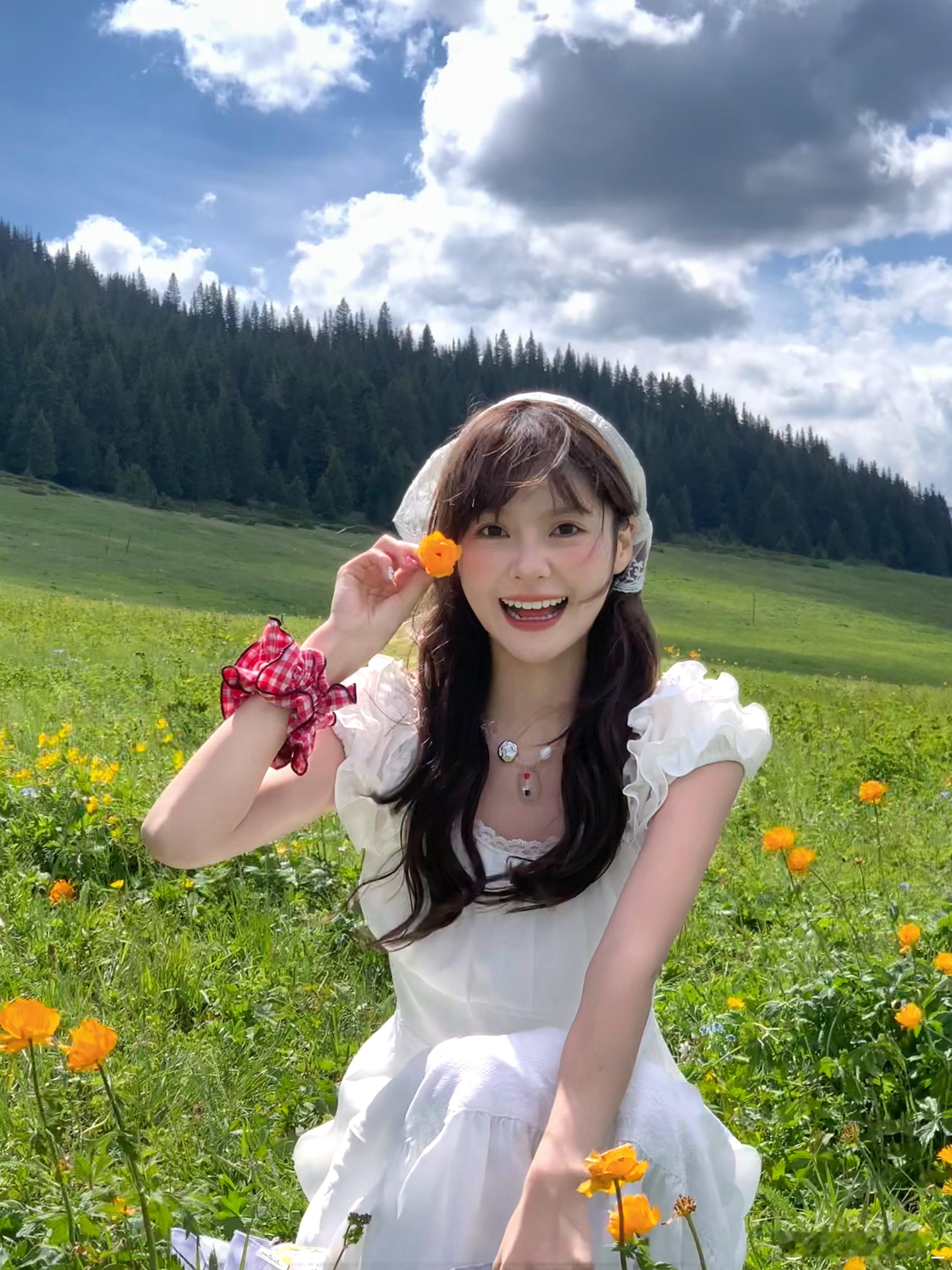 天气好的赛里木湖是不用调滤镜的蓝💙 ​​​